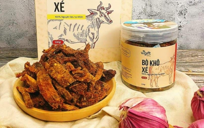 Mẫu tem nhãn bò khô thiết kế tối giản Mẫu tem nhãn bò khô thiết kế tối giản