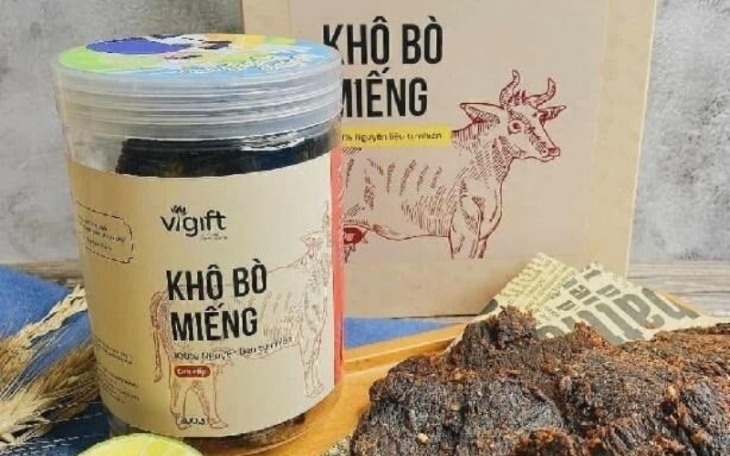 Mẫu tem nhãn bò khô thiết kế tối giản Mẫu tem nhãn bò khô thiết kế tối giản