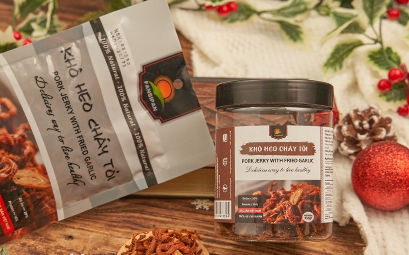 Mẫu tem nhãn bò khô thiết kế tối giản Mẫu tem nhãn bò khô thiết kế tối giản