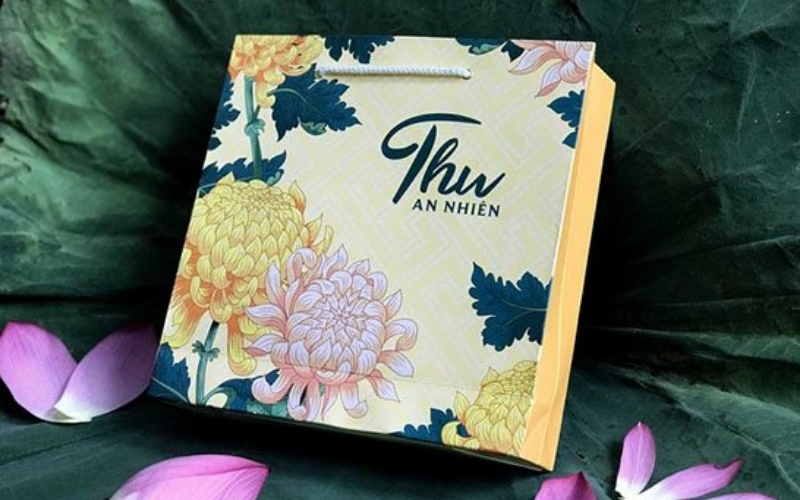 Túi đựng bánh trung thu bằng giấy ivory Túi đựng bánh trung thu bằng giấy ivory