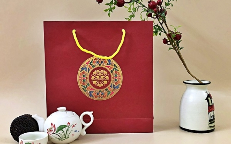 Túi đựng bánh trung thu bằng giấy ivory Túi đựng bánh trung thu bằng giấy ivory