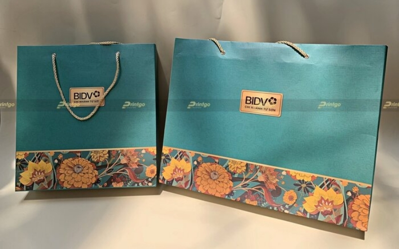 Túi đựng bánh trung thu bằng giấy ivory Túi đựng bánh trung thu bằng giấy ivory