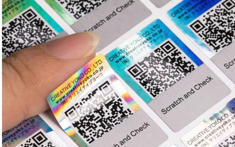 Mẫu tem chống hàng giả Hologram tích hợp QR code/serial Mẫu tem chống hàng giả Hologram tích hợp QR code/serial