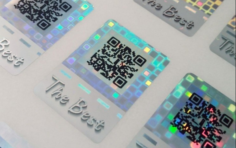 Mẫu tem chống hàng giả Hologram tích hợp QR code/serial Mẫu tem chống hàng giả Hologram tích hợp QR code/serial