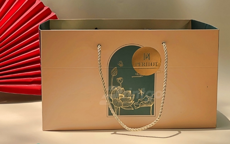 Túi đựng bánh trung thu bằng giấy ivory Túi đựng bánh trung thu bằng giấy ivory