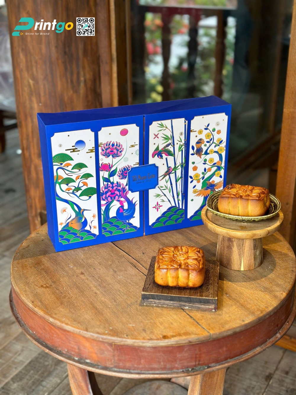 Quy cách hộp bánh trung thu cánh bướm vát chéo cạnh độc đáo Quy cách hộp bánh trung thu cánh bướm vát chéo cạnh độc đáo