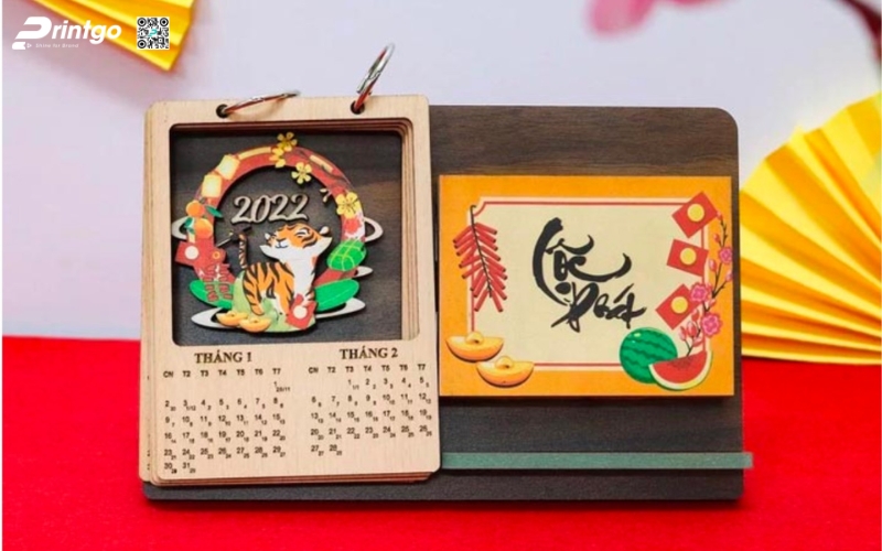 Mẫu lịch để bàn độc đáo bằng gỗ Mẫu lịch để bàn độc đáo bằng gỗ