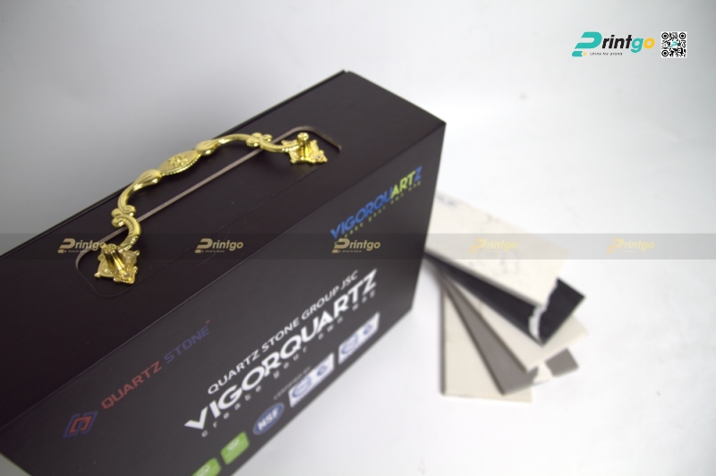 Quai xách kim loại với nhiều mẫu mã, kiểu dáng khác nhau Quai xách kim loại với nhiều mẫu mã, kiểu dáng khác nhau