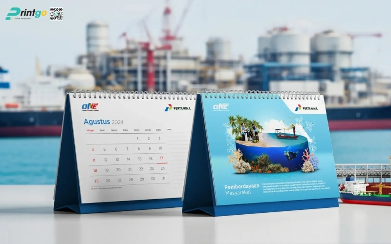 Mẫu lịch để bàn độc quyền kiểu dáng chữ A mới nhất 2026 Mẫu lịch để bàn độc quyền kiểu dáng chữ A mới nhất 2026