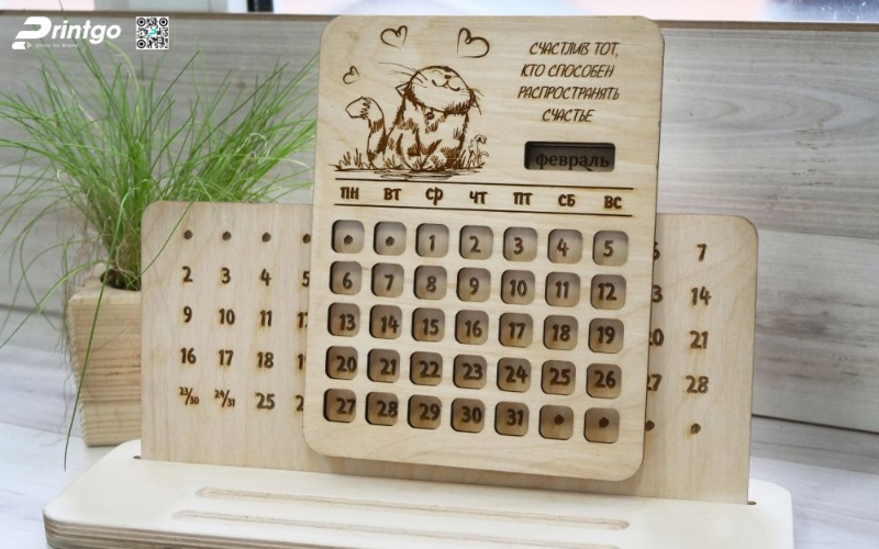 Mẫu lịch để bàn độc đáo bằng gỗ Mẫu lịch để bàn độc đáo bằng gỗ