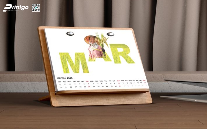 Mẫu lịch để bàn độc đáo đế gỗ Mẫu lịch để bàn độc đáo đế gỗ