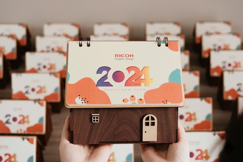 Gia công sau in lịch ngôi nhà Gia công sau in lịch ngôi nhà