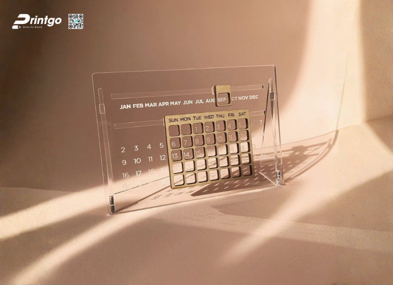 Mẫu lịch tết đặc biệt dạng mica để bàn Mẫu lịch tết đặc biệt dạng mica để bàn