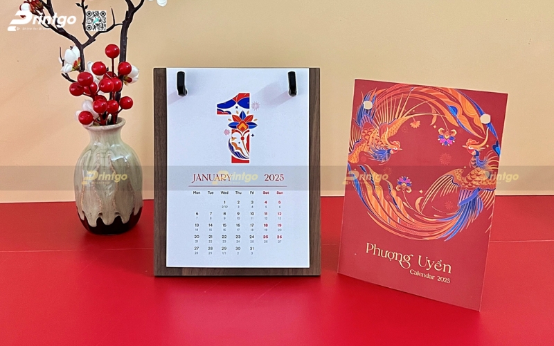 Mẫu lịch để bàn độc đáo bằng gỗ Mẫu lịch để bàn độc đáo bằng gỗ