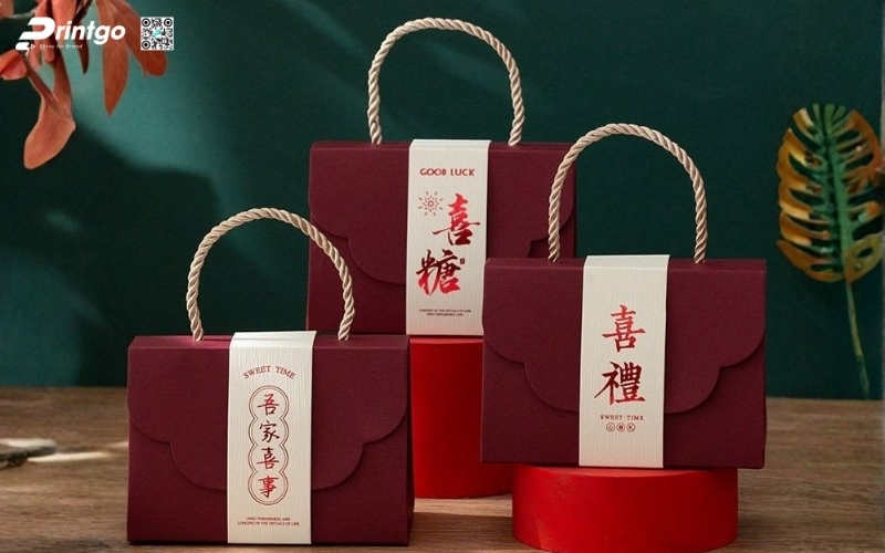 Mẫu hộp quà tết có quai xách bằng vải Mẫu hộp quà tết có quai xách bằng vải