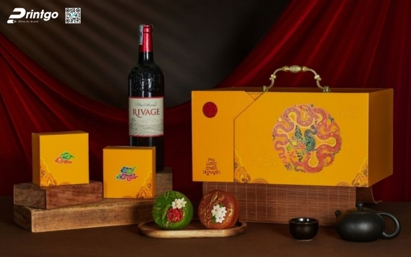 Mẫu hộp quà tết quai xách bằng kim loại Mẫu hộp quà tết quai xách bằng kim loại