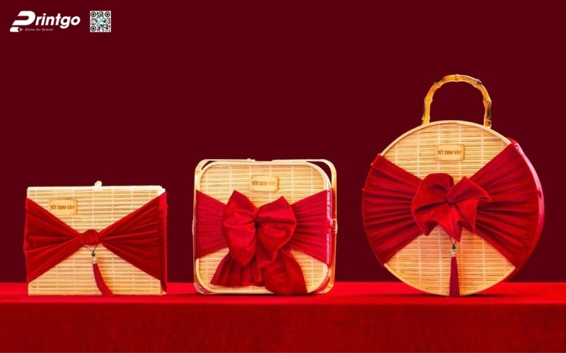 Mẫu hộp quà tết bằng gỗ có quai xách Mẫu hộp quà tết bằng gỗ có quai xách