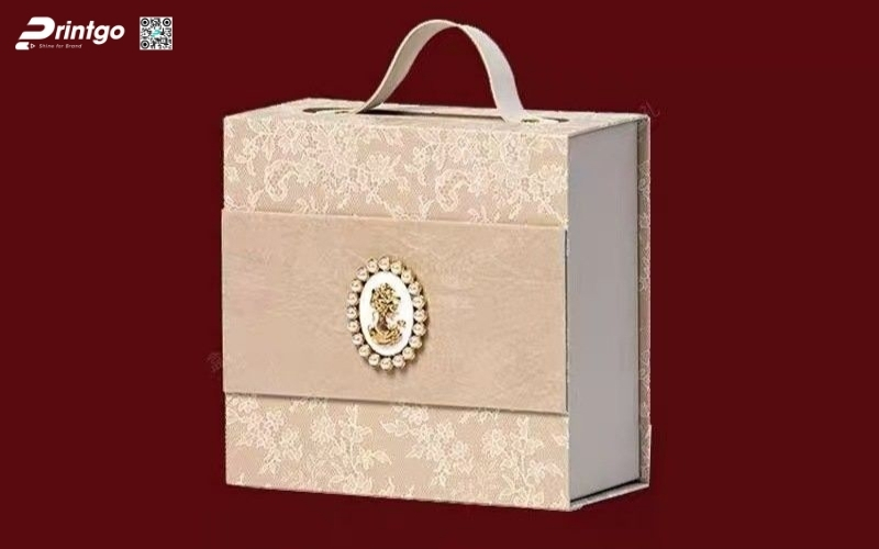 Bộ sưu tập mẫu hộp quà tết có quai xách bằng da Bộ sưu tập mẫu hộp quà tết có quai xách bằng da