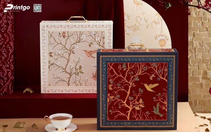 Khám phá những mẫu hộp quà tết quai xách bằng kim loại Khám phá những mẫu hộp quà tết quai xách bằng kim loại