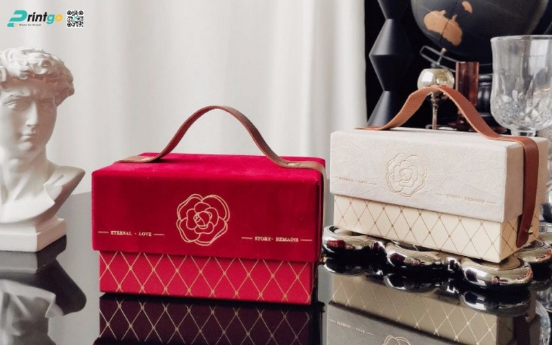 Bộ sưu tập mẫu hộp quà tết có quai xách bằng da Bộ sưu tập mẫu hộp quà tết có quai xách bằng da