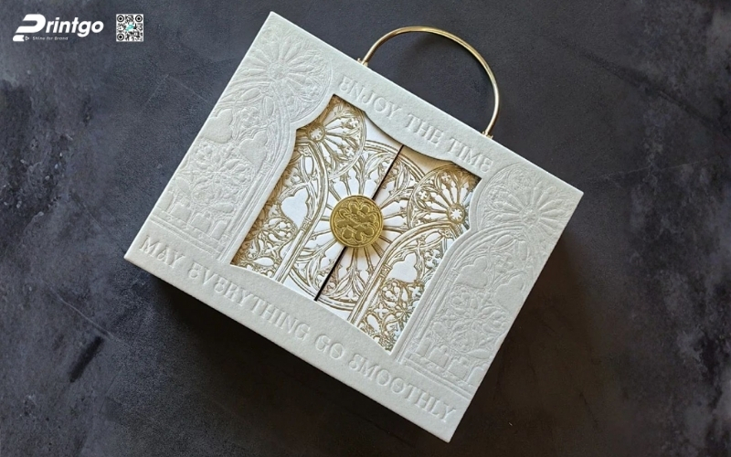 Mẫu hộp quà tết bằng da có quai xách Mẫu hộp quà tết bằng da có quai xách