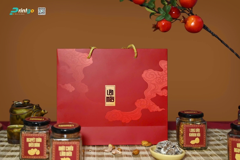 Mẫu túi giấy đựng quà tết Lên Mây do Printgo thiết kế Mẫu túi giấy đựng quà tết Lên Mây do Printgo thiết kế