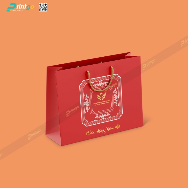 Mẫu túi giấy đựng quà tết màu đỏ Mẫu túi giấy đựng quà tết màu đỏ