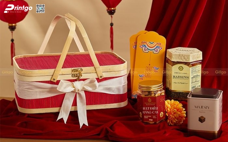 Mẫu hộp quà tết không rượu bằng gỗ Mẫu hộp quà tết không rượu bằng gỗ