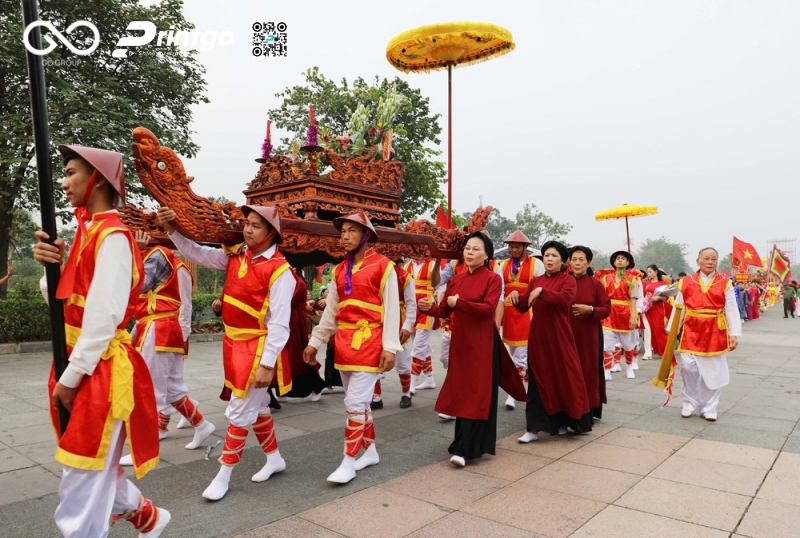 Nghi thức rước kiệu Đền Hùng Nghi thức rước kiệu Đền Hùng