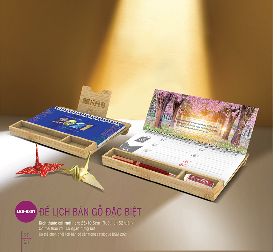 Đế lịch bàn gỗ đặc biệt